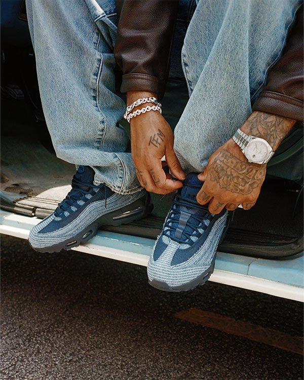 Foto da campanha da collab da Levi's e Nike