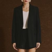 Blazer em Alfaiataria Casulo Besouro Preto e Azul