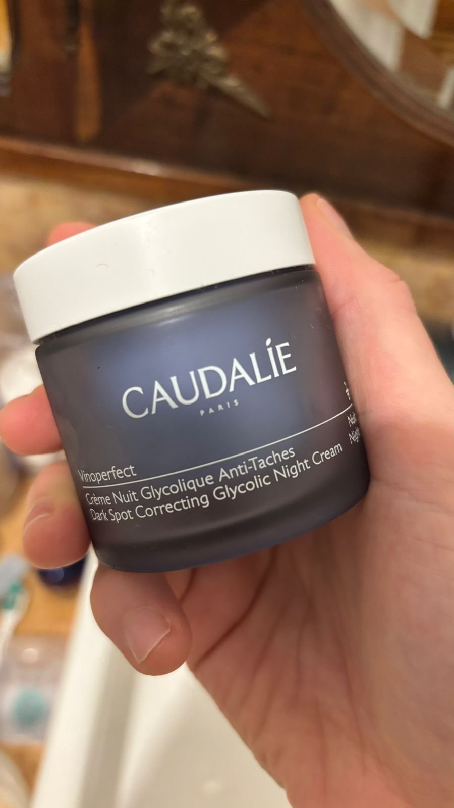 Esses produtos da Caudalie ajudaram a recuperar minha pele durante a noite 
