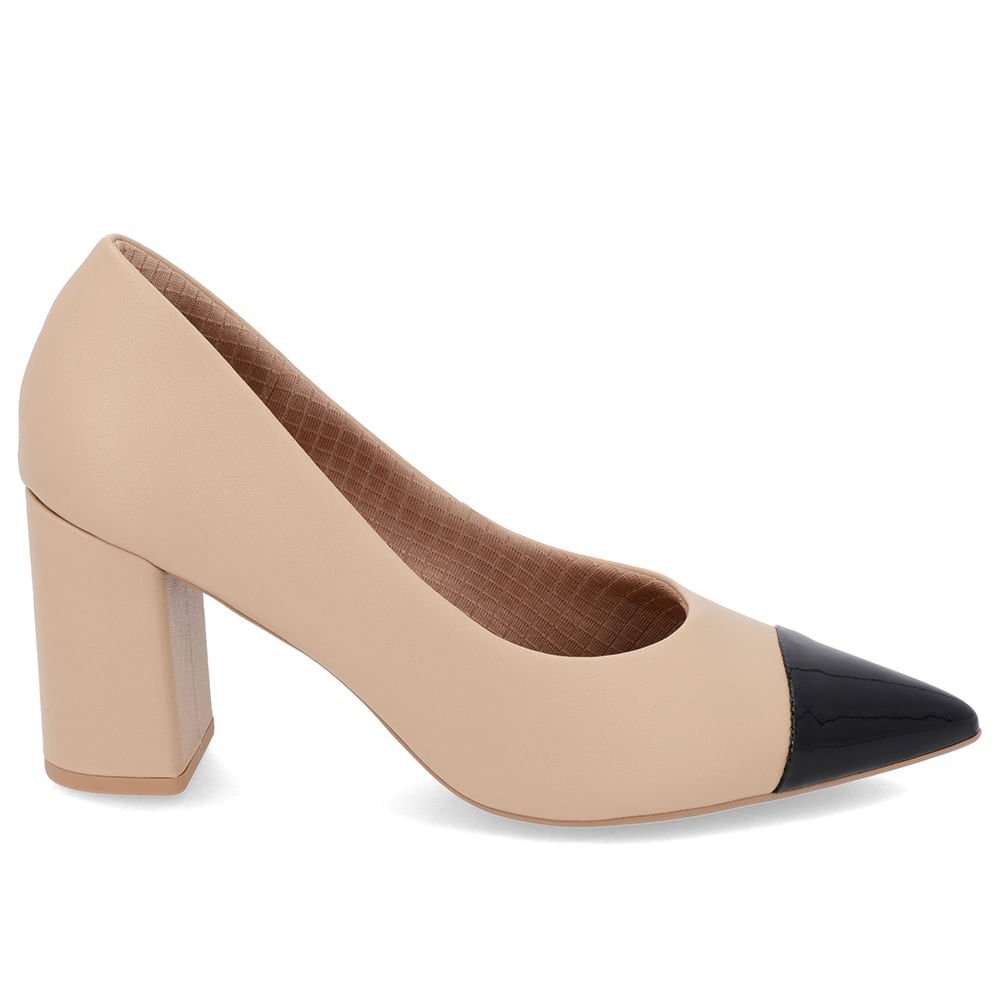 Scarpin Salto Bloco Couro Bege Bico Fino Verniz Bege