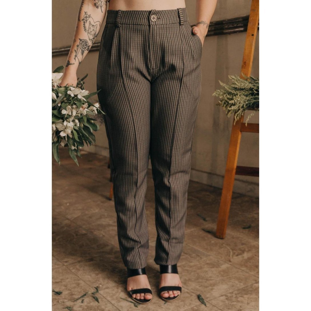 Calça alfaiataria xadrez - Marrom