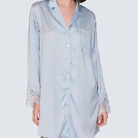 Camisola Feminina Aberta em Satinê com Botões Manga Longa e Detalhes em Ren