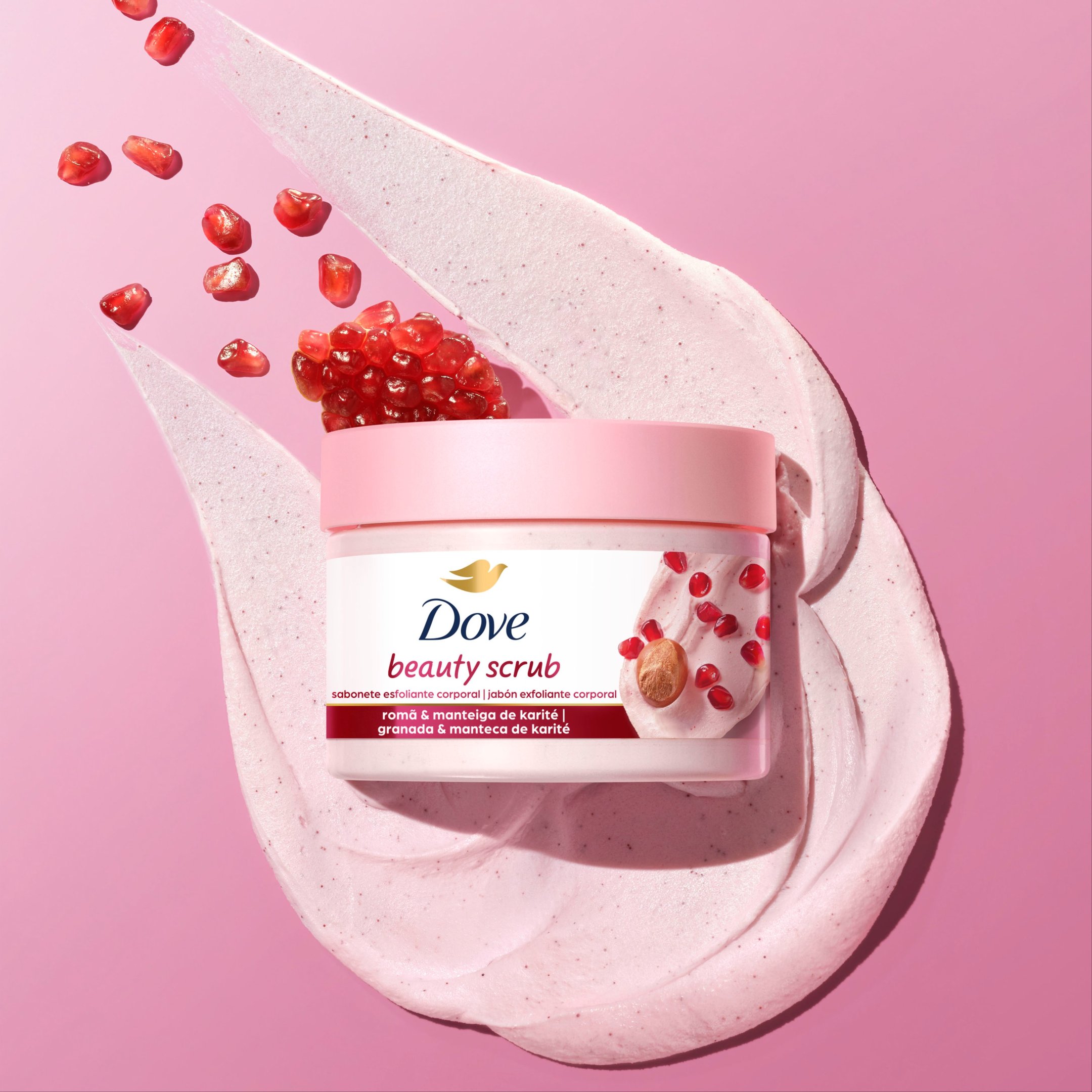 Dove aposta no banho premium com nova linha viral
