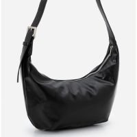 Bolsa Hobo Grande com Alça Regulável Preto