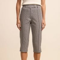 Calça Capri em Tricoline com Estampa Xadrez Vichy Preto/Branco
