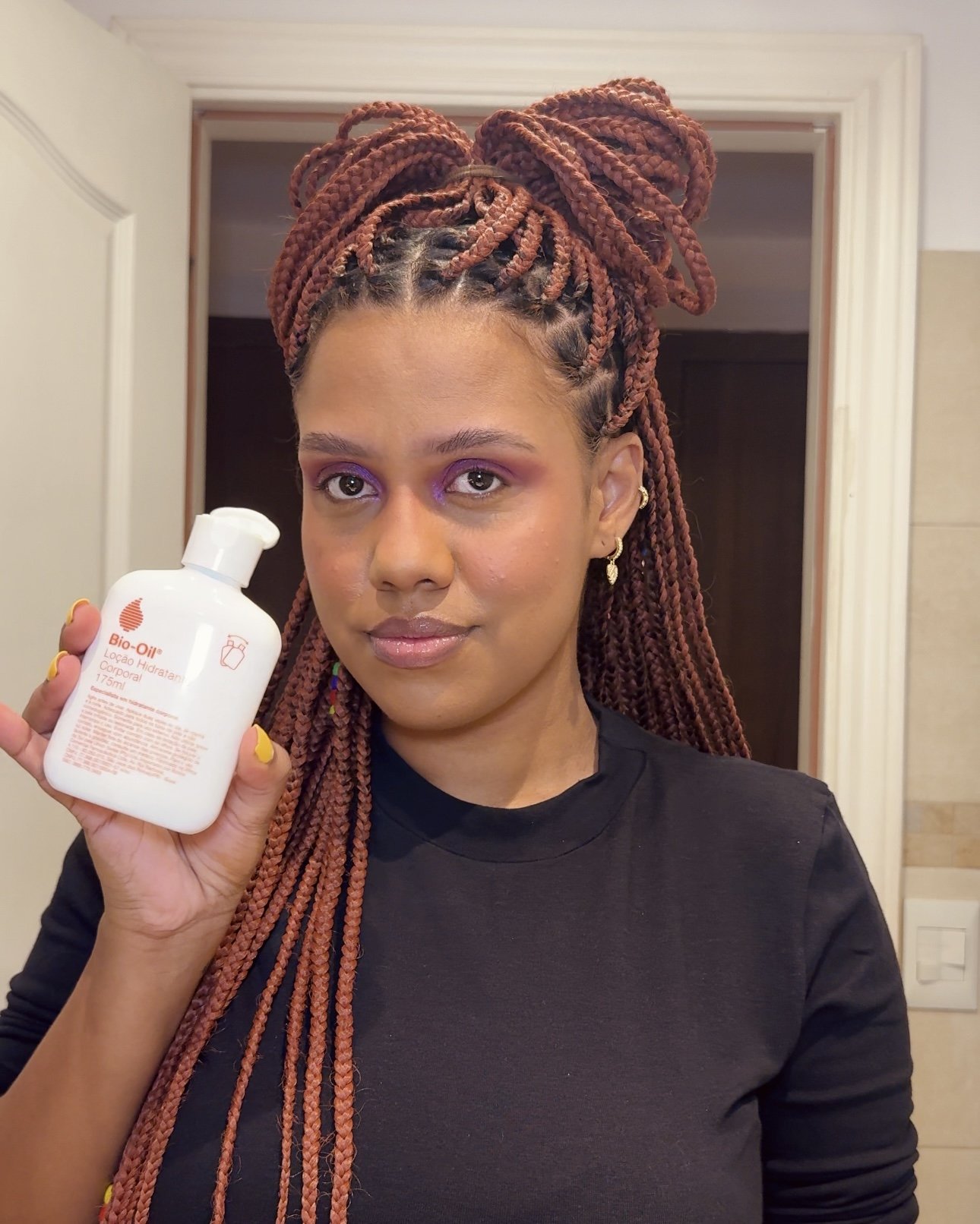 Karen Merilyn com seu Bio Oil