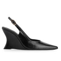 Scarpin Anabela Verniz Preto