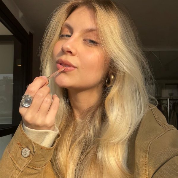 Tudo o que achei do lip balm Givenchy Rose Perfecto