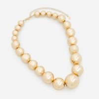 Colar Maxi com Esferas de Dimensões Gradativas Dourado