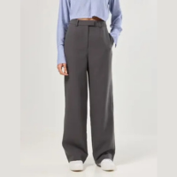 calça alfaiataria reta chumbo