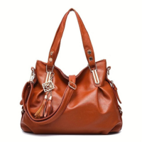 Saco De Couro Macio Para Ombro Feminino Cor Sólida Tassel Decor De Grande C