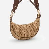 Bolsa Meia Lua Transversal Boho com Efeito Palha e Gorgorão Bege