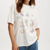 Camiseta - The Boxy Graphic Tee