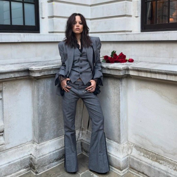 Tudo sobre a nova fase do estilo de Jenna Ortega