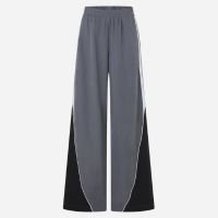 Calça Reta em Cupro com Recorte Contrastante Cinza