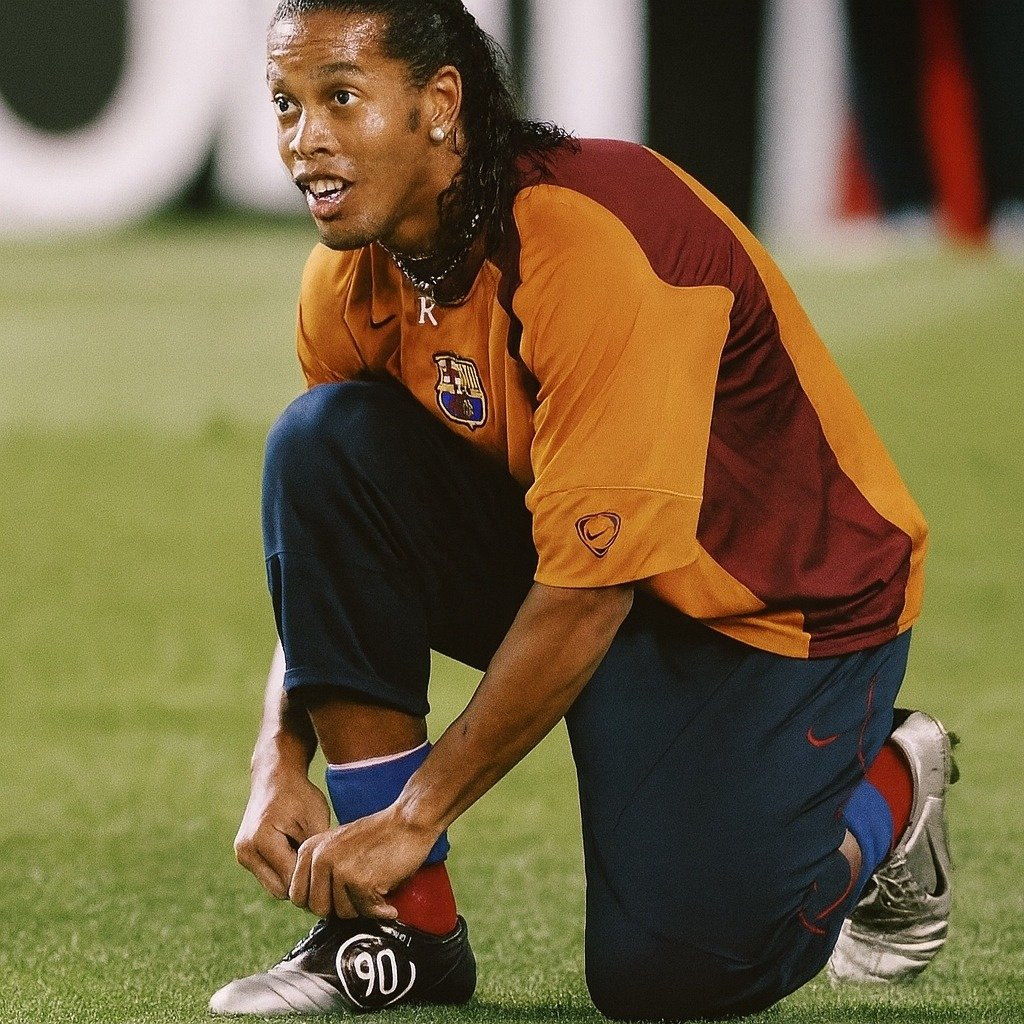 O retorno da Total 90: a chuteira mais icônica dos anos 2000 está