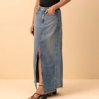 Saia Jeans Longa De Cintura Alta Com Fenda E Recortes