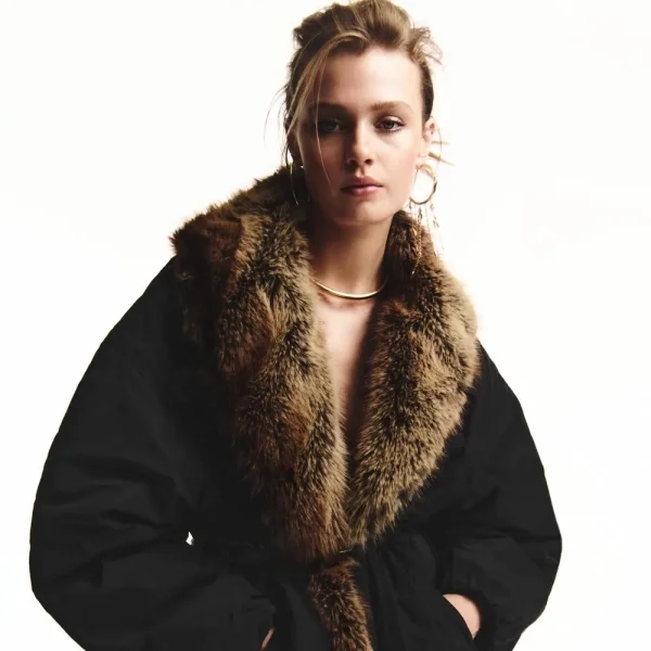 Isabel Marant traz olhar sobre a feminilidade na coleção de primavera 2026