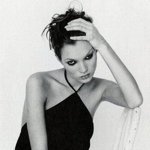 Messy beauty: a beleza imperfeita que reinou nos anos 90 está de volta!