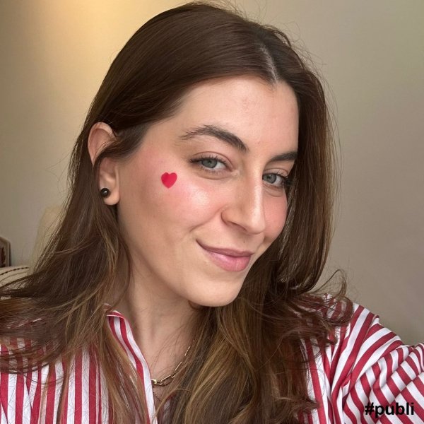 Esse adesivo para espinha super fofo se tornou meu salva-vidas no skincare