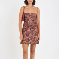 Vestido reto onça inv estampado