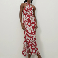 Vestido floral solar vermelho