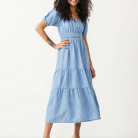 Vestido Midi Jeans com Manga Bufante e Marias na Saia Azul