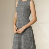 Vestido Feminino Sem Mangas Xadrez