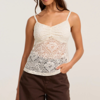 Blusa em Renda Floral com Franzido no Busto Branco