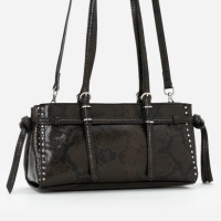 Bolsa Shoulder Média com Textura Snake e Detalhes de Tachas Verde Escuro