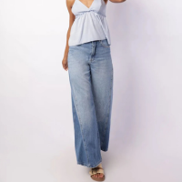 Calça Jeans Feminina Wide Leg com Recortes Laterais Bolsos Azul
