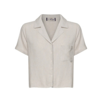 CAMISA FEMININA EM LINHO MANGA CURTA BOLSO