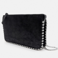 CARTEIRA A TIRACOLO COM TACHAS