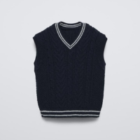 COLETE DE TRICÔ COM VIVOS