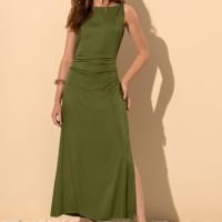 Vestido Chá De Alças Torcidas Com Decote Reto E Fenda