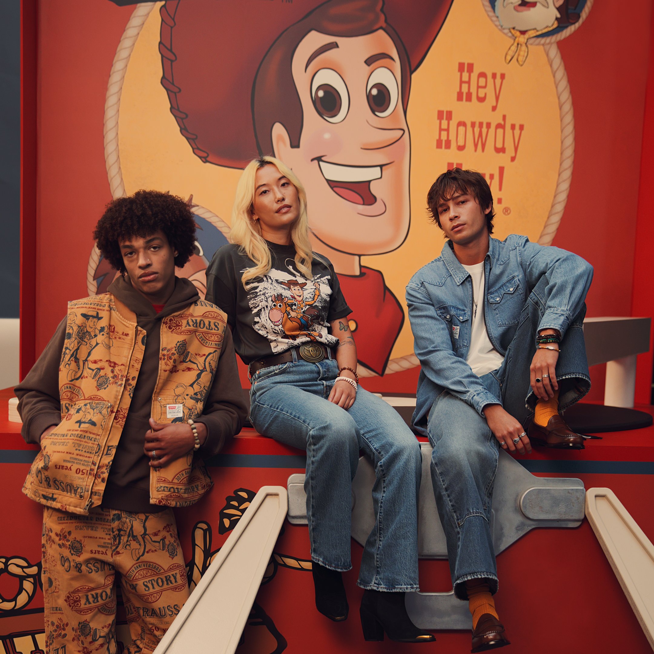 Levi’s e Pixar lançam coleção especial em celebração aos 30 anos de Toy Story