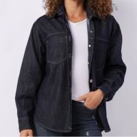 Camisa Jeans Feminina Oversized com Bolsos Manga Longa Azul