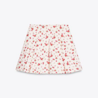 MINISSAIA COM PREGAS E FLORES