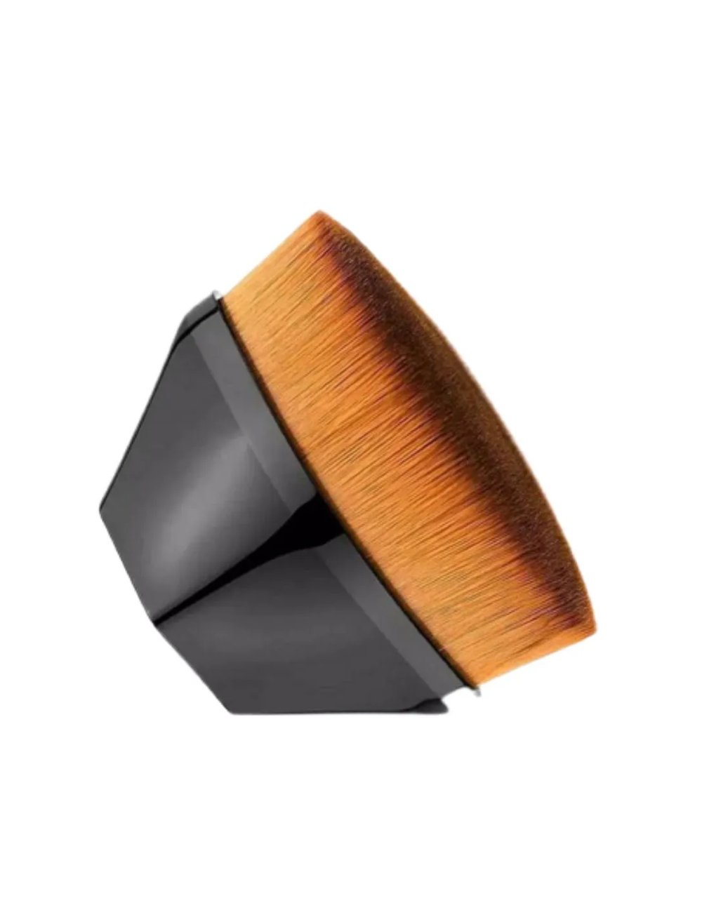 pincel de base com cerdas densas e anguladas, ideal para aplicação de base.