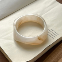 Pulseira Larga Irregular FORBETTER , De Acrílico Com Design Minoritário Man