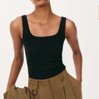 regata feminina decote quadrado em ribana - preto