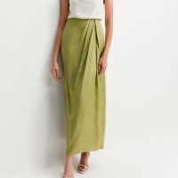 Saia midi com pregas