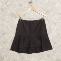 saia peplum preta reiss