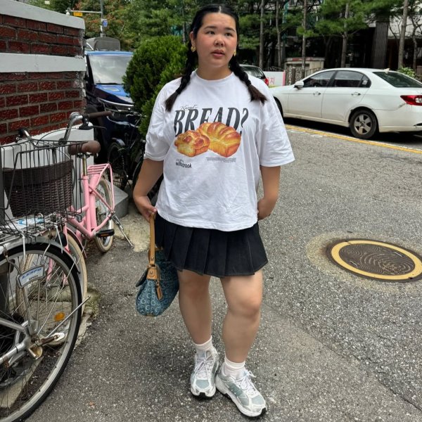 Aprendi como usar chunky sneaker sem erro com essa fashionista