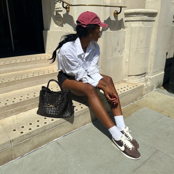 Como usar tênis marrom feminino de forma fácil e estilosa