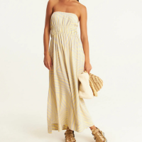 Vestido sem alça estampado bandeiras