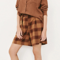 bermuda feminina alfaiataria xadrez - marrom