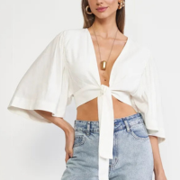 Blusa Com Amarração Frontal