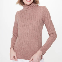 Blusa Macia de Gola Alta Canelada