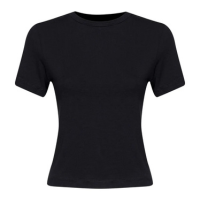 CAMISETA PRETA FEMININA PREMIUM ESSENCIAL